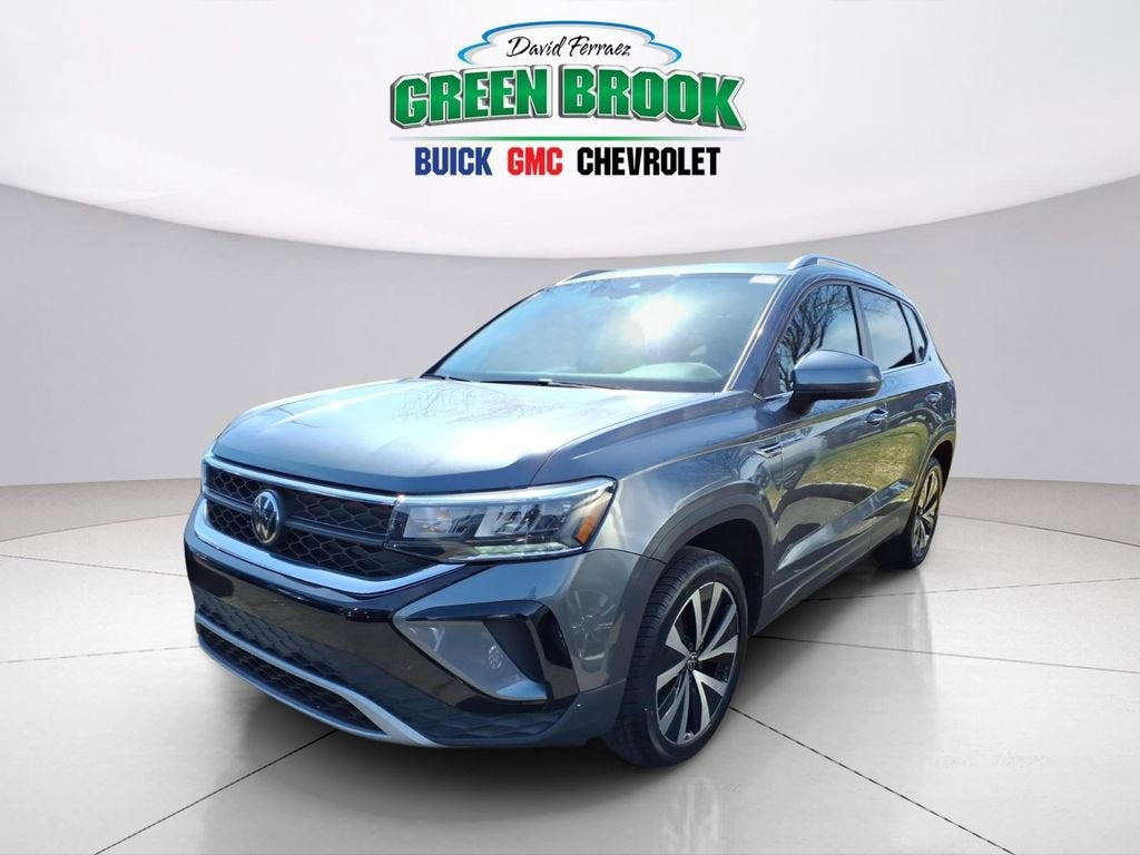 2024 Volkswagen Taos SE