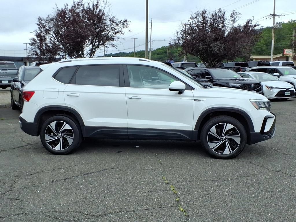 2023 Volkswagen Taos SE