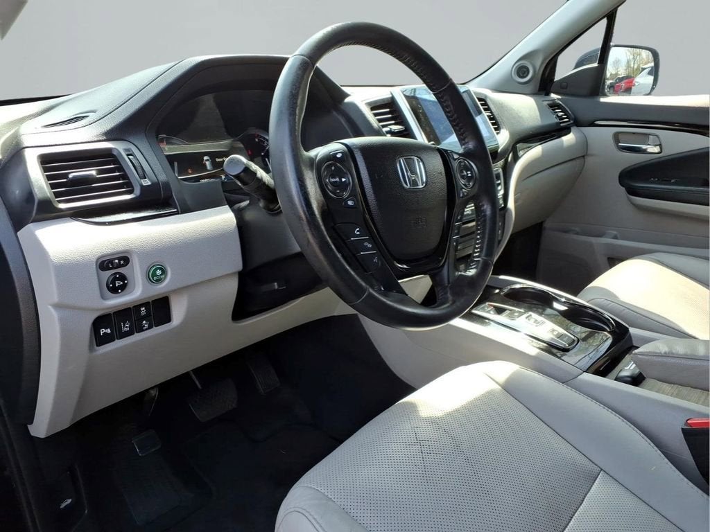 2017 Honda Pilot Elite