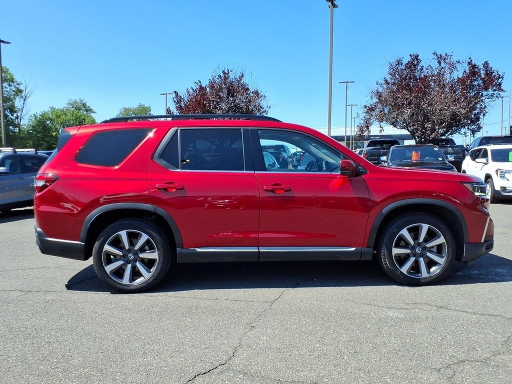 2024 Honda Pilot Touring