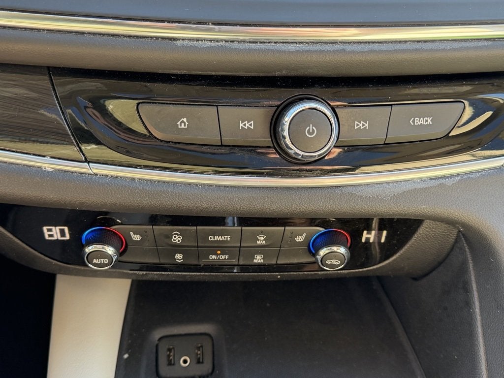 2019 Buick Enclave Essence