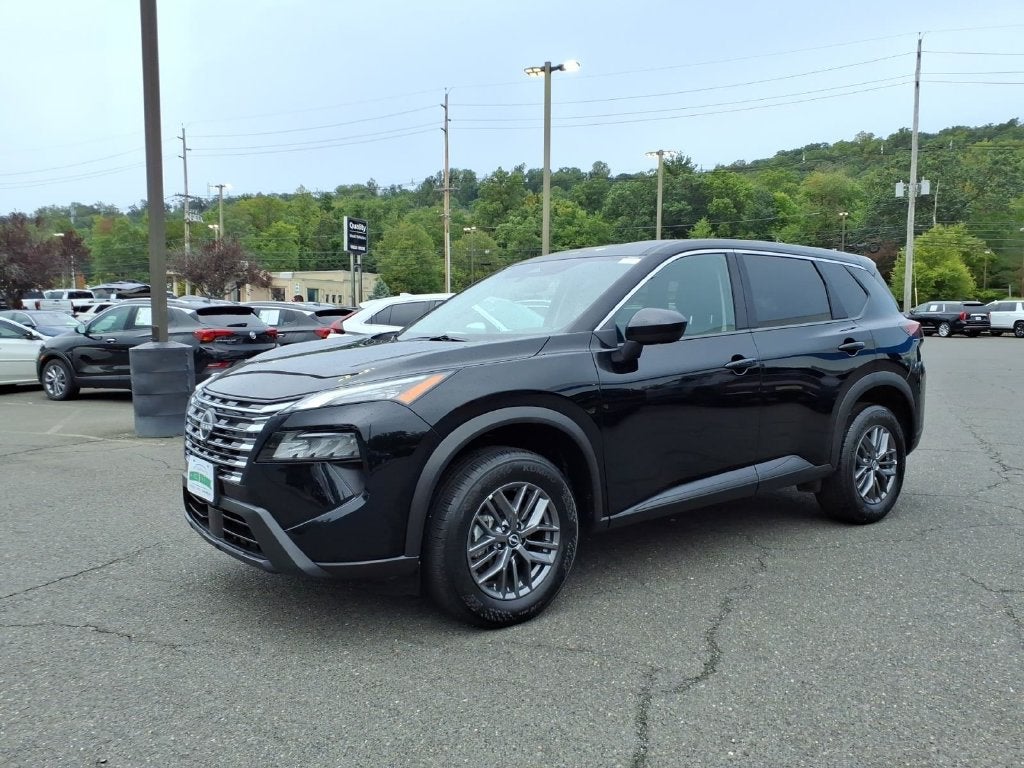 2026 Nissan Rogue SV - Photo 3