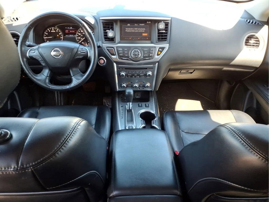 2020 Nissan Pathfinder SL