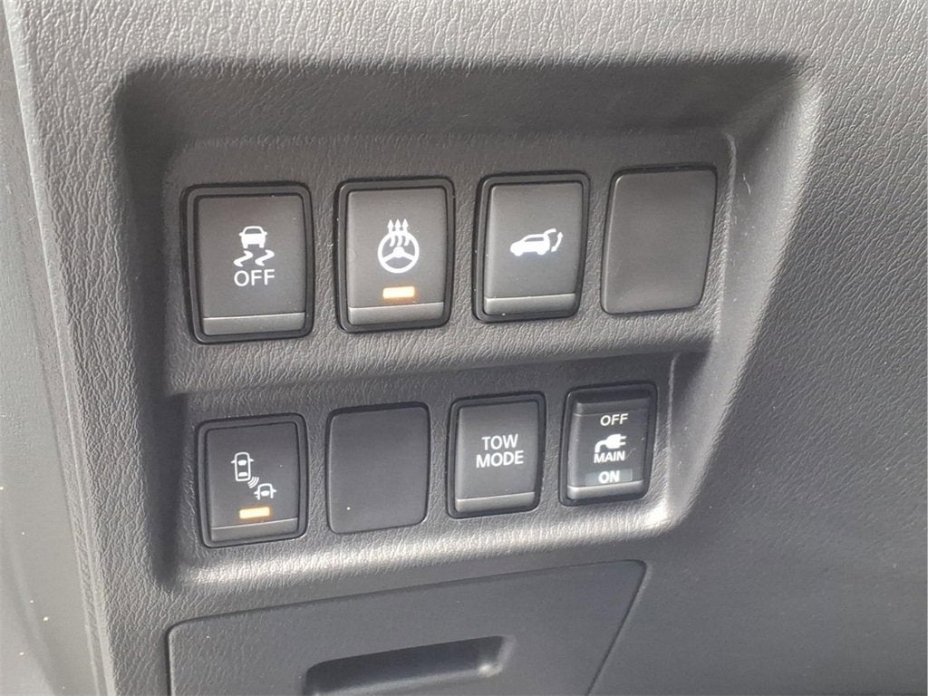 2019 Nissan Pathfinder SL