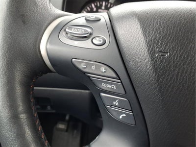 2019 Nissan Pathfinder SL