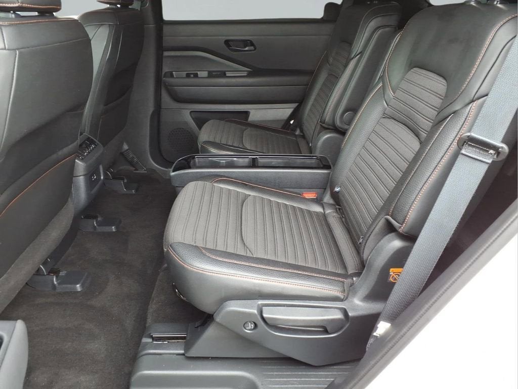 2025 Nissan Pathfinder Rock Creek