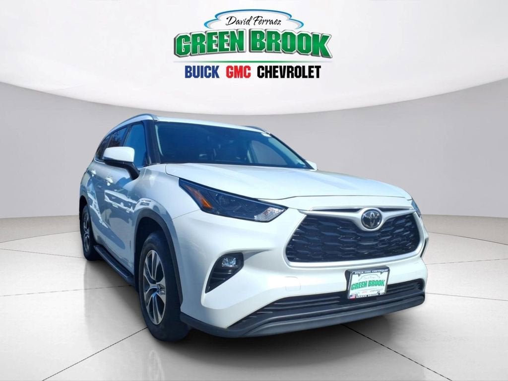 2023 Toyota Highlander L