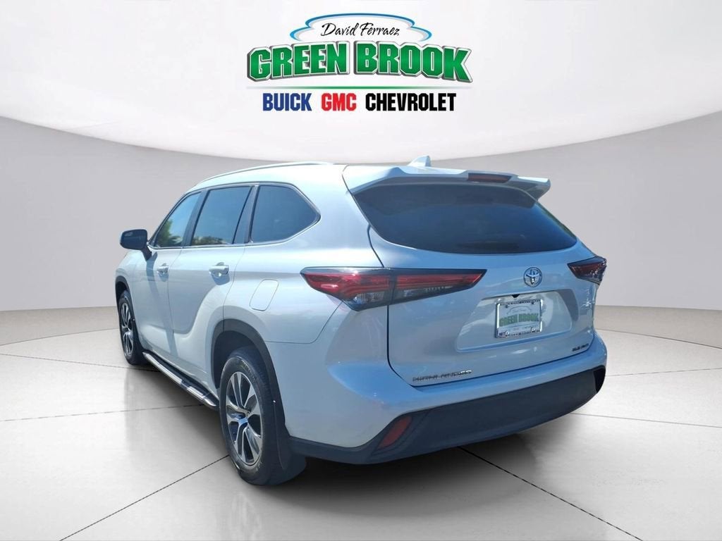 2023 Toyota Highlander L