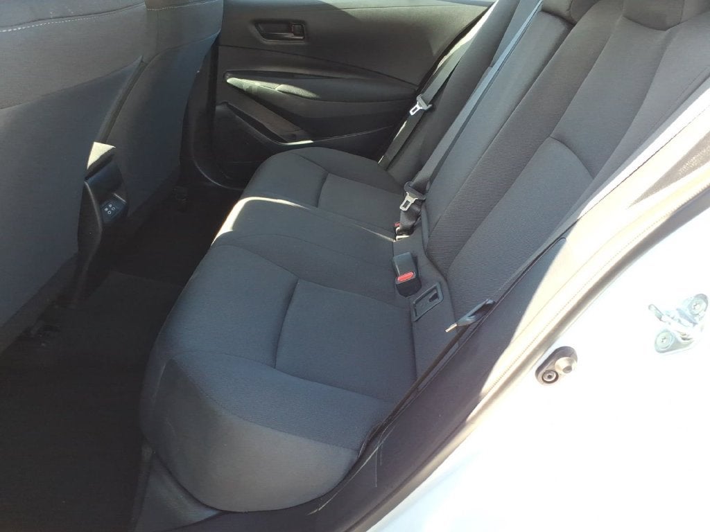 2025 Toyota Corolla LE - Photo 11