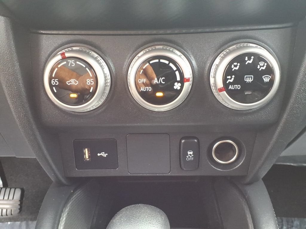2024 Mitsubishi Outlander Sport S