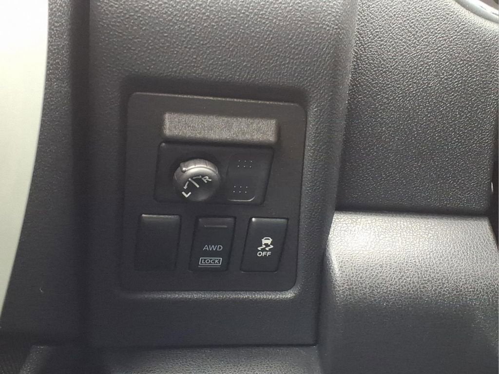 2013 Nissan Rogue SV