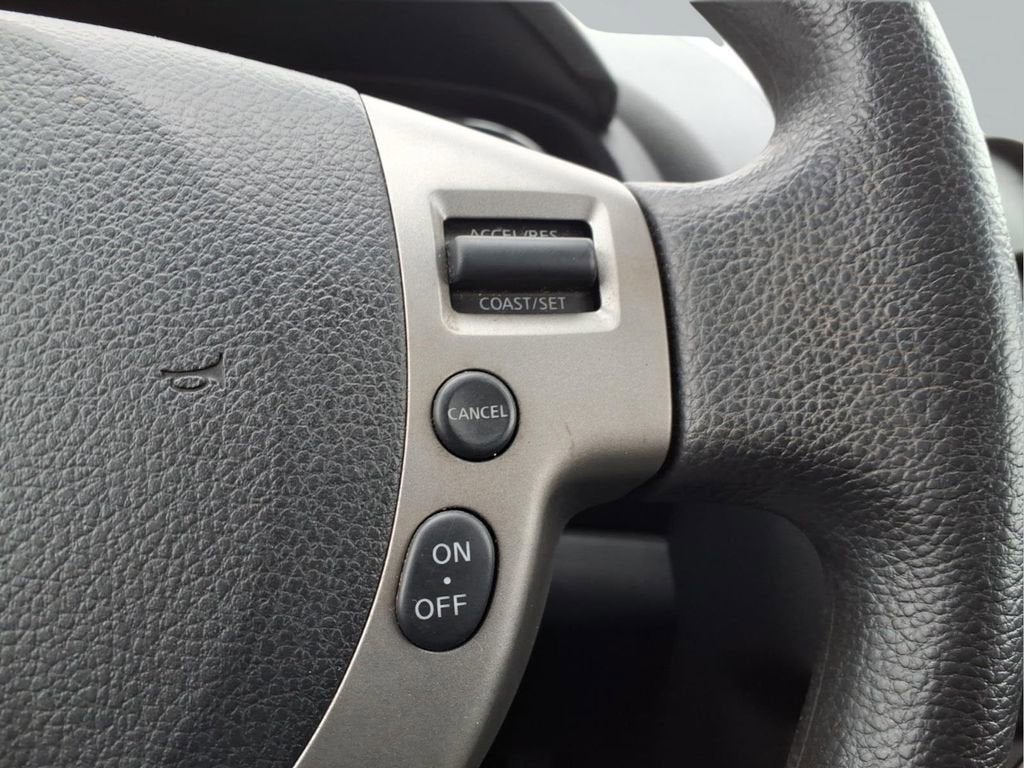 2013 Nissan Rogue SV