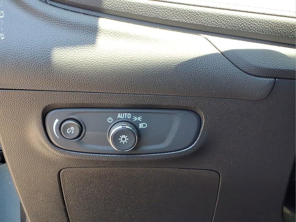 2025 Buick Encore GX Sport Touring - Photo 21