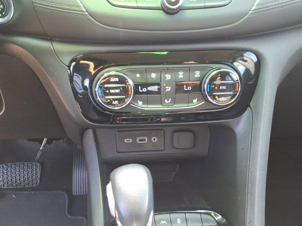 2023 Buick Encore GX Essence