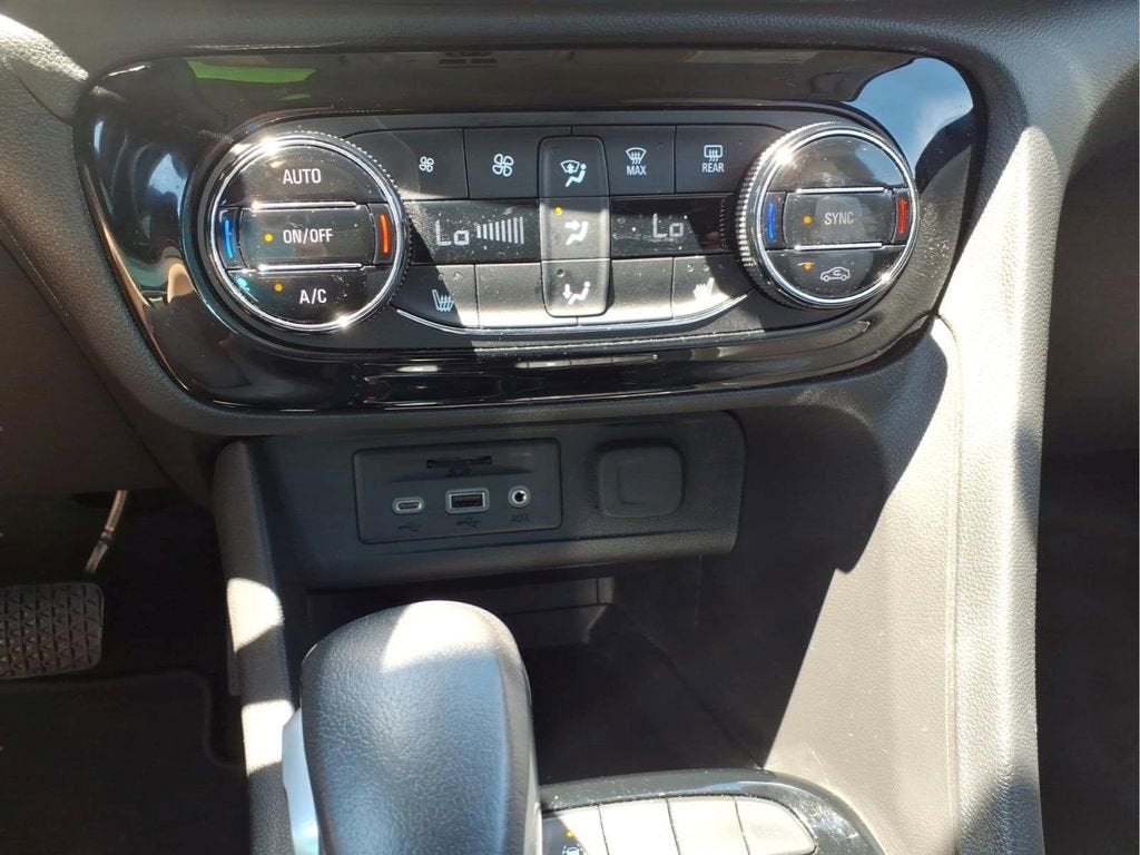 2023 Buick Encore GX Essence