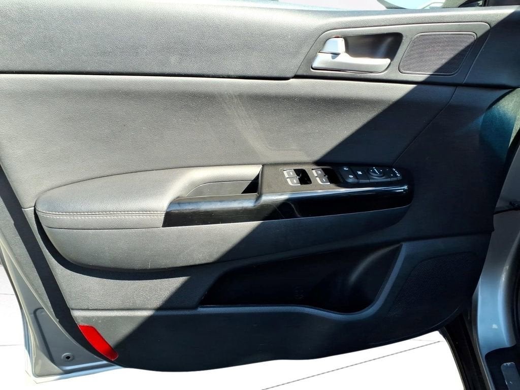 2022 Kia Sportage Nightfall - Photo 15