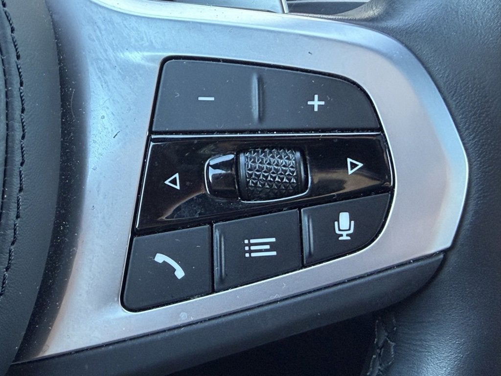 2023 BMW 5 Series 540i