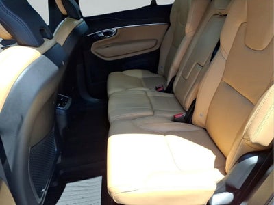 2022 Volvo XC90 Inscription
