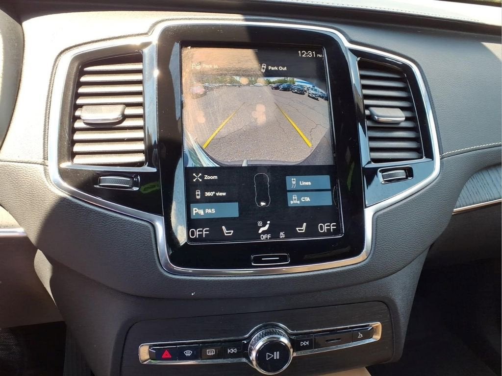 2022 Volvo XC90 Inscription